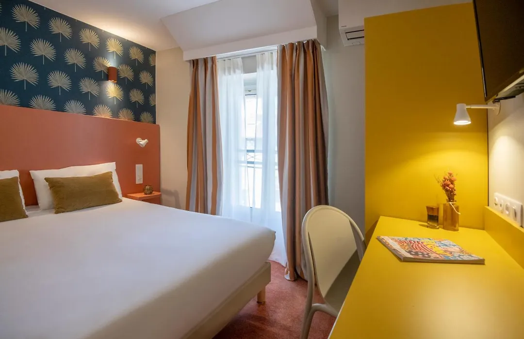 Hotel Du Midi-1